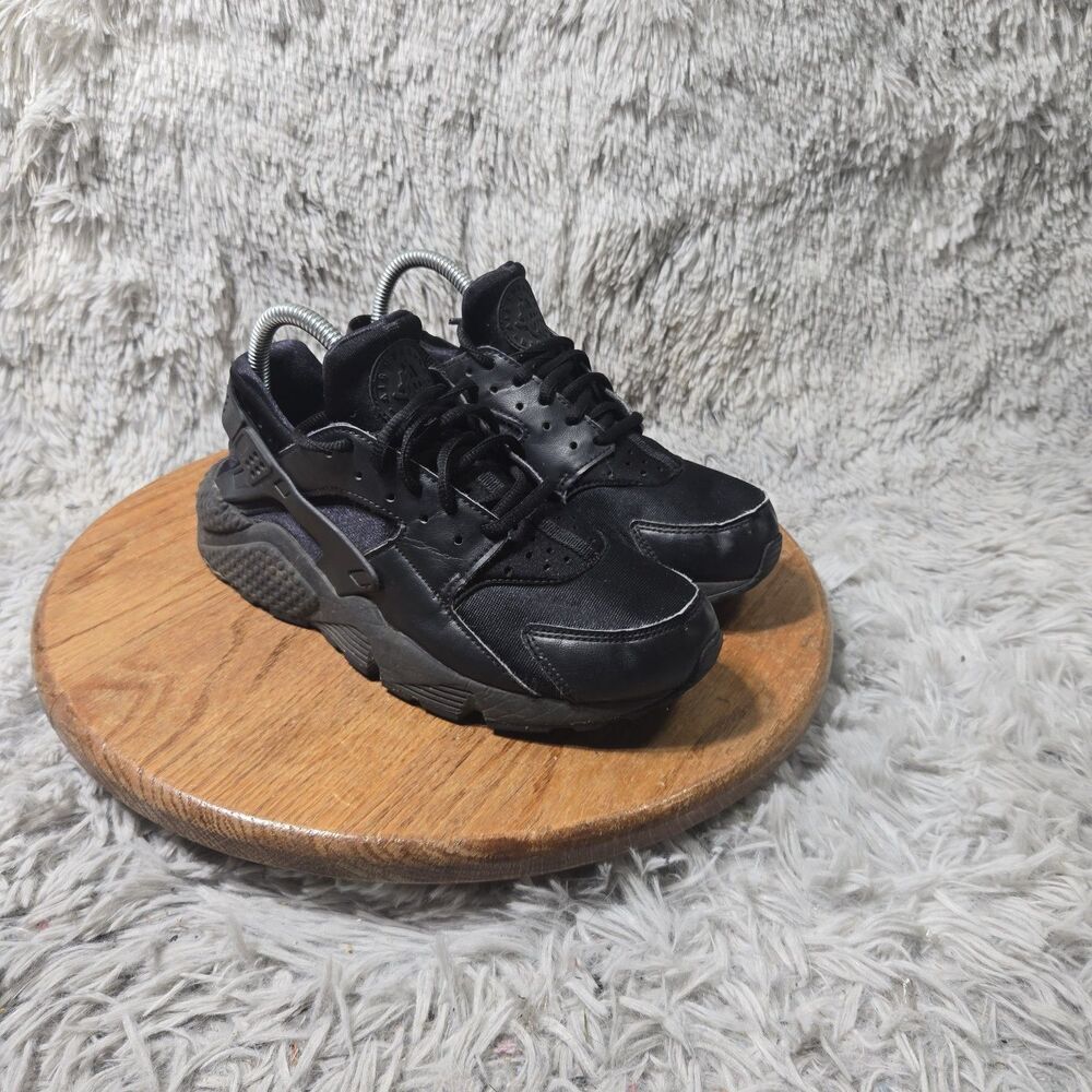 Nike Air Huarache Run Womens Triple Black Running Sneaker Size 8.5 Lace Up Shoes